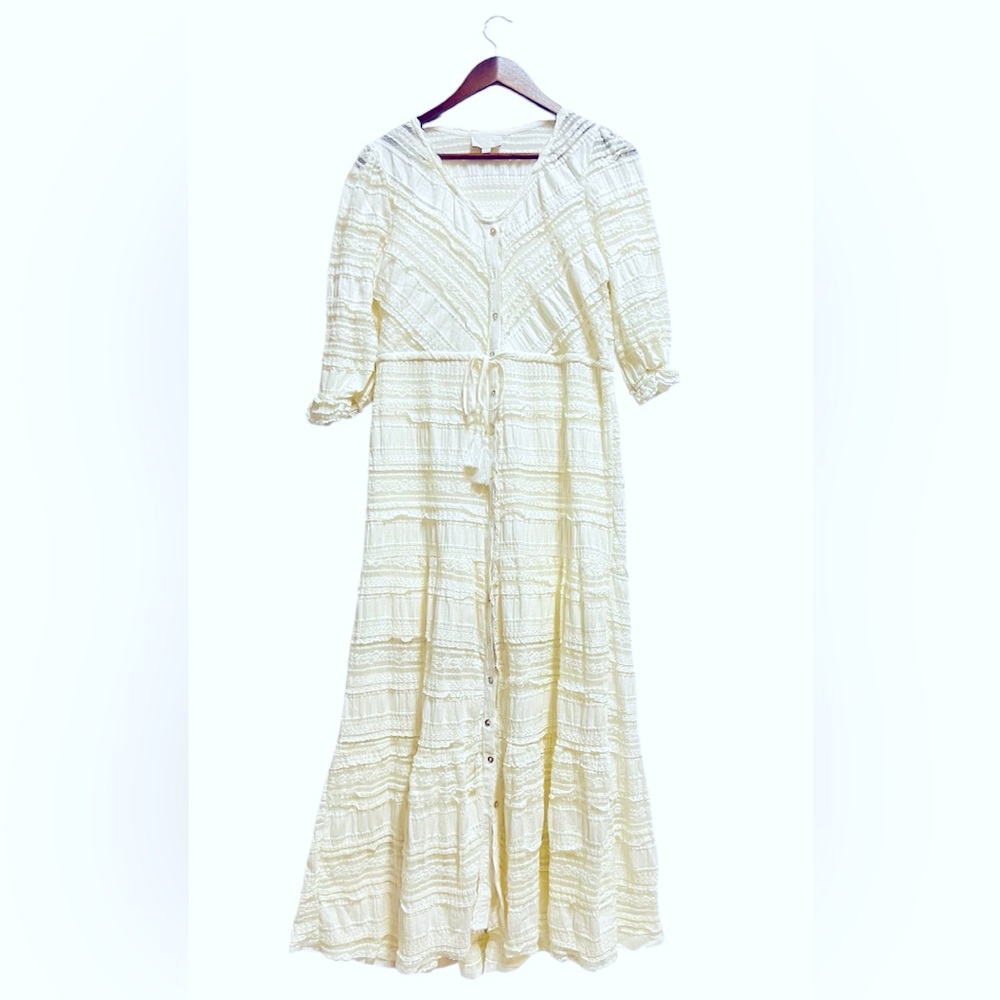 A Collective Story White Lace Ruffled Button Up Lined Maxi Dress size M